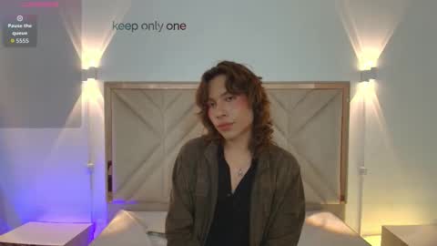 Snapshot of jim_tay chatting on 09.25.25 Hi Im Jim online show from 09.25.25