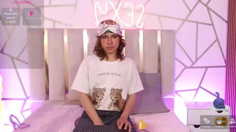 Snapshot of jim_tay chatting on 10.24.25 Hi Im Jim online show from 10.24.25