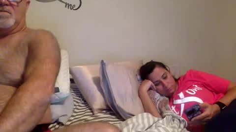 Snapshot of jimandtiff chatting on 10.28.25 JimandTiff online show from 10.28.25