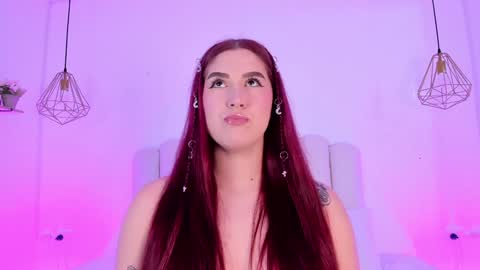 Snapshot of jimena_white1 chatting on 12.13.24 JIMENA online show from 12.13.24