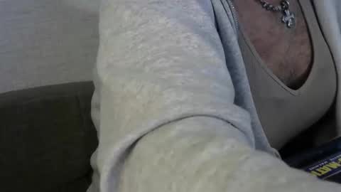 Snapshot of jimismiles chatting on 10.23.25 jimismiles online show from 10.23.25