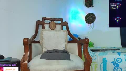 Jimm  Independent Model  online show from 10.05.25