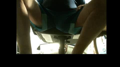Snapshot of jimsundies chatting on 02.10.25 jimwellhung online show from 02.10.25
