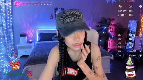 Snapshot of jinny_gold chatting on 01.05.25 MY NEW INSTA jinny goldy online show from 01.05.25