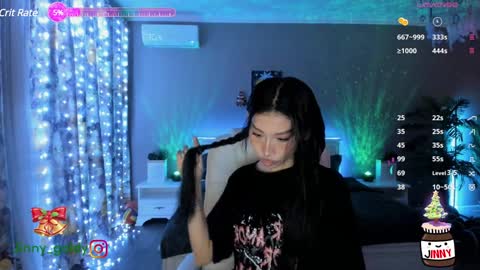 Snapshot of jinny_gold chatting on 01.05.25 MY NEW INSTA jinny goldy online show from 01.05.25