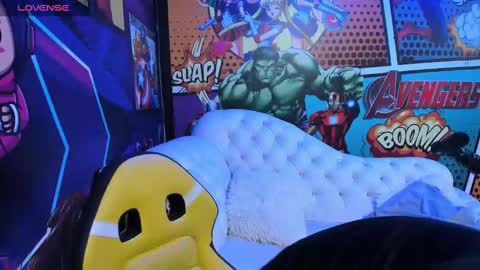 Snapshot of jisus_cat chatting on 02.11.25 Jisus online show from 02.11.25