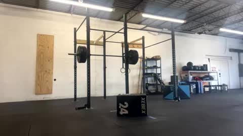 Snapshot of jitzgolfer chatting on 12.25.24 jitzgolfer online show from 12.25.24