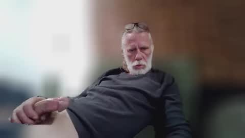 jizzmitten5 online show from 01.08.26