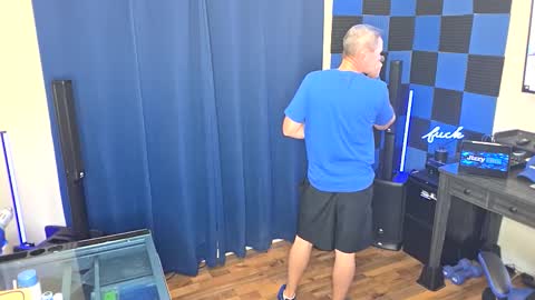 Jizzy Blue online show from 10.12.25