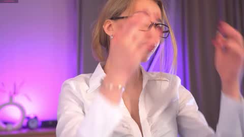 Jenny online show from 01.11.26