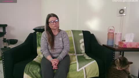 Nicole  Allen online show from 12.04.24