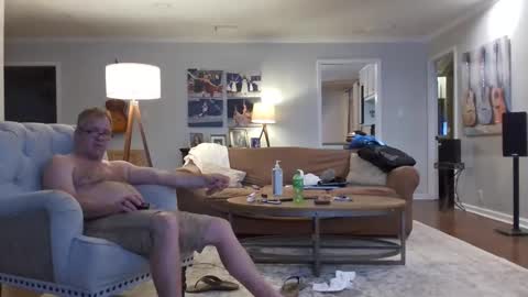 Snapshot of jkelly92081bean chatting on 10.24.25 jkelly92081bean online show from 10.24.25