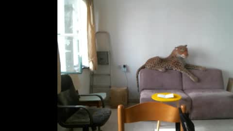 Snapshot of jlmbud chatting on 09.29.25 jlmbud online show from 09.29.25