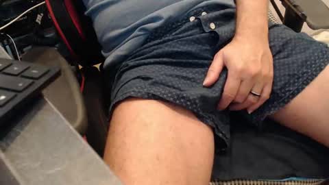 jlouis759 online show from 10.19.25