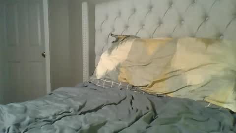 Zzzzzzzzzzzzzzzzzzzzzz online show from 05.31.26