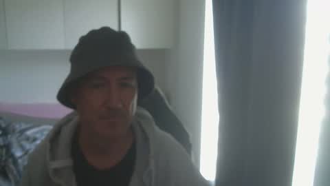 jman2025839798 online show from 03.05.26