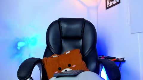 IGJmortton online show from 11.05.25