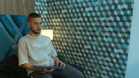 Snapshot of joaho_fernandez chatting on 05.10.26 Joao online show from 05.10.26