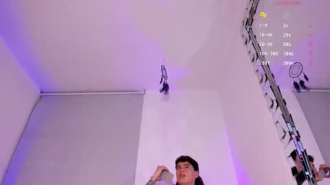 Joan Gonzalez online show from 09.17.25