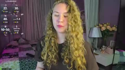 Snapshot of joan_green chatting on 06.22.26 GMT2 Tue-Wed Fri-Sun 3-9AM Joan green online show from 06.22.26
