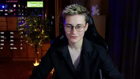 J online show from 08.04.26