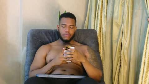 JOAN SAENZ online show from 09.25.25