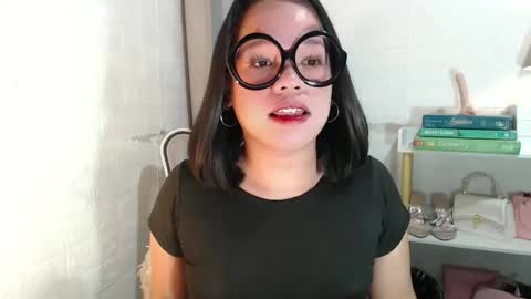 Joana online show from 12.16.24