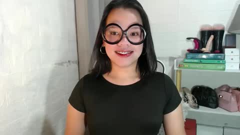 Joana online show from 12.26.24