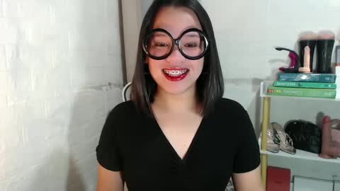 Joana online show from 12.26.24