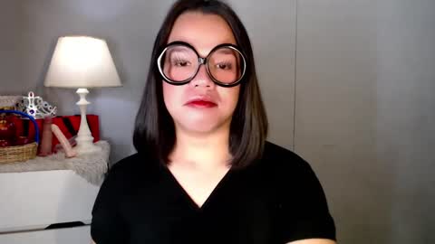 Joana online show from 12.28.24