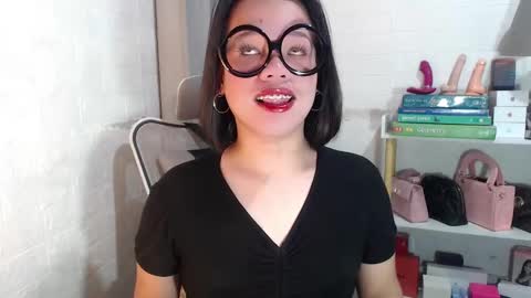 Joana online show from 01.06.25