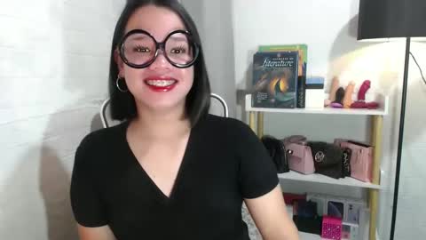 Joana online show from 01.11.25