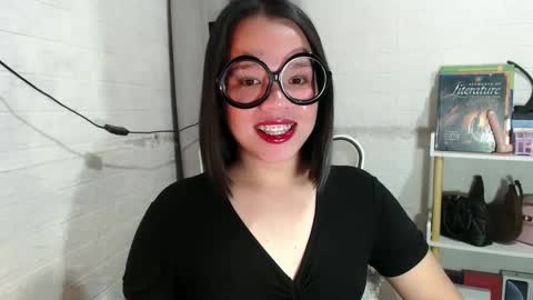Joana online show from 01.25.25