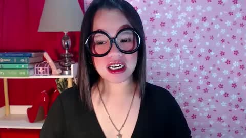 Joana online show from 11.06.25