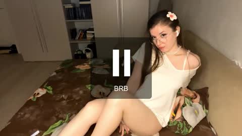 Adel online show from 10.09.25