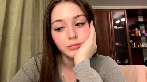 Adel online show from 03.25.26