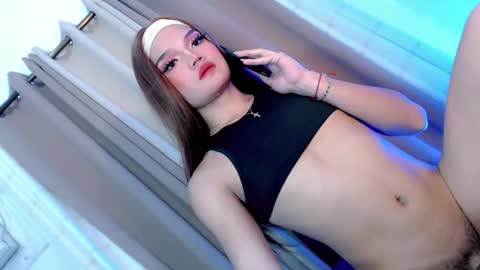 Snapshot of joanna_johnson chatting on 10.06.25 joanna_johnson online show from 10.06.25