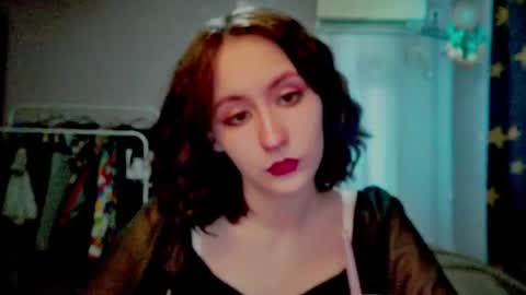 Joannatompson online show from 06.11.26