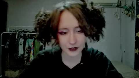 Joannatompson online show from 06.19.26