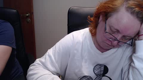 Snapshot of joannaandneighbour chatting on 02.03.25 Joanna and Greg online show from 02.03.25