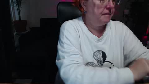 Joanna and Greg online show from 10.17.25