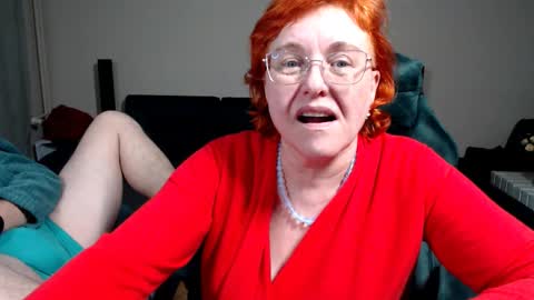 Snapshot of joannaandneighbour chatting on 03.02.26 Joanna and Greg online show from 03.02.26