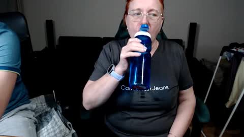 Snapshot of joannaandneighbour chatting on 03.12.26 Joanna and Greg online show from 03.12.26