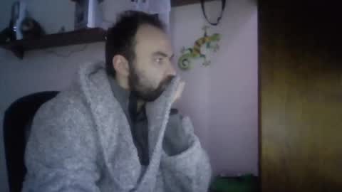 joaodias_18 online show from 01.05.25
