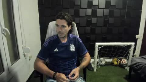 Snapshot of joaquin420_hot chatting on 06.28.26 joaquin420_hot online show from 06.28.26