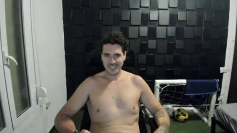 Snapshot of joaquin420_hot chatting on 06.29.26 joaquin420_hot online show from 06.29.26
