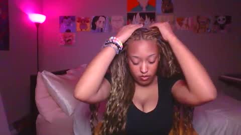 JoJo 3   online show from 12.20.24