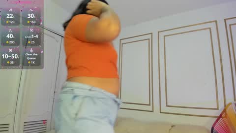 Snapshot of jocelyn_santana chatting on 01.22.25 Jocy online show from 01.22.25