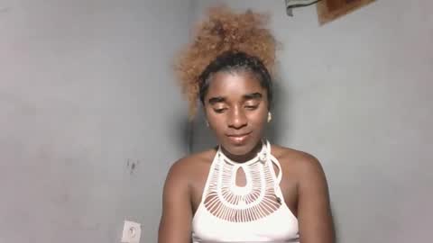 Snapshot of jocelyne78 chatting on 10.24.25 jocelyne78 online show from 10.24.25