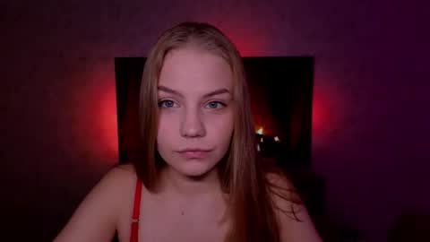 Snapshot of jodiewithgreen chatting on 09.20.25 Jodie 3 returning TODAY online show from 09.20.25